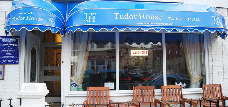 Tudor House Blackpool Extérieur photo